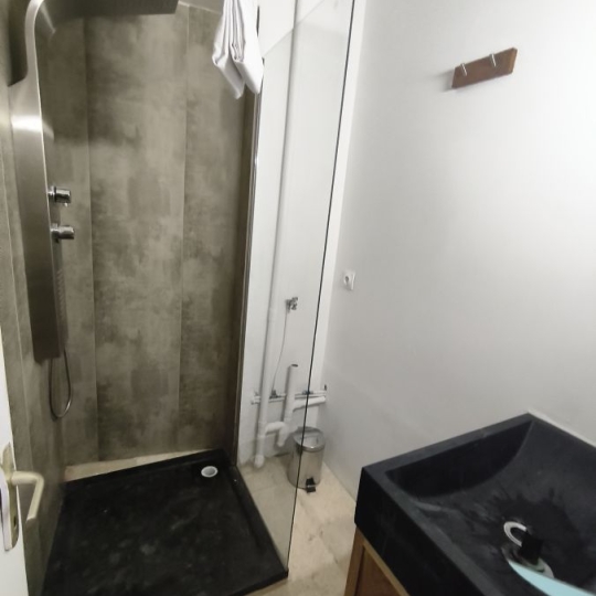  Annonces SUD NIMES : Appartement | NIMES (30000) | 32 m2 | 500 &euro; 