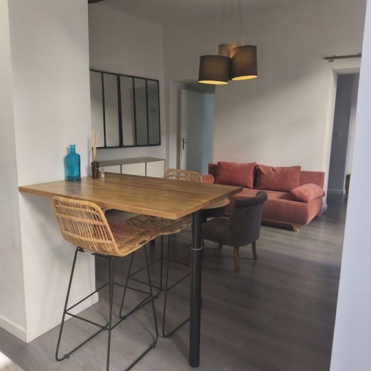 Annonces SUD NIMES : Appartement | NIMES (30000) | 47 m2 | 660 &euro; 