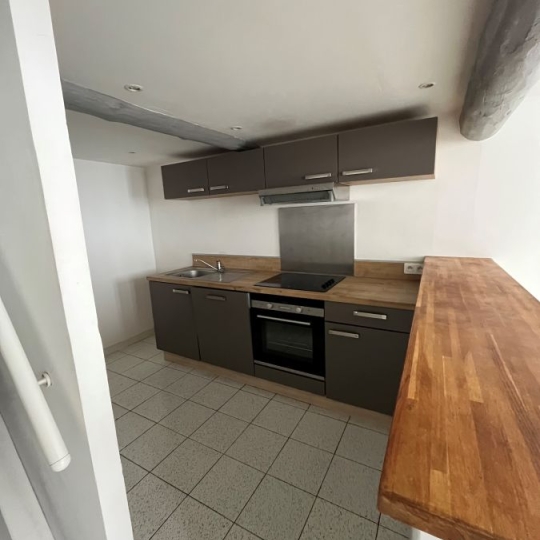 Annonces SUD NIMES : Appartement | NIMES (30900) | 50.74m2 | 585 € 
