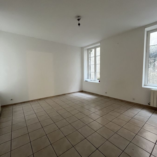  Annonces SUD NIMES : Appartement | NIMES (30900) | 41 m2 | 407 &euro; 