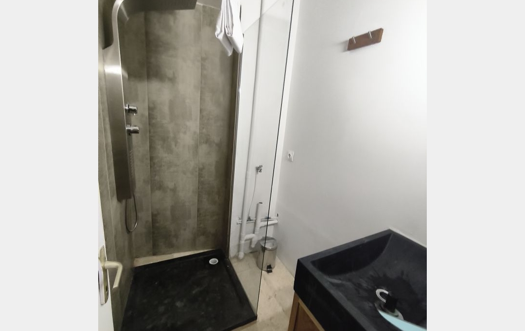 Annonces SUD NIMES : Appartement | NIMES (30000) | 32 m2 | 500 &euro; 
