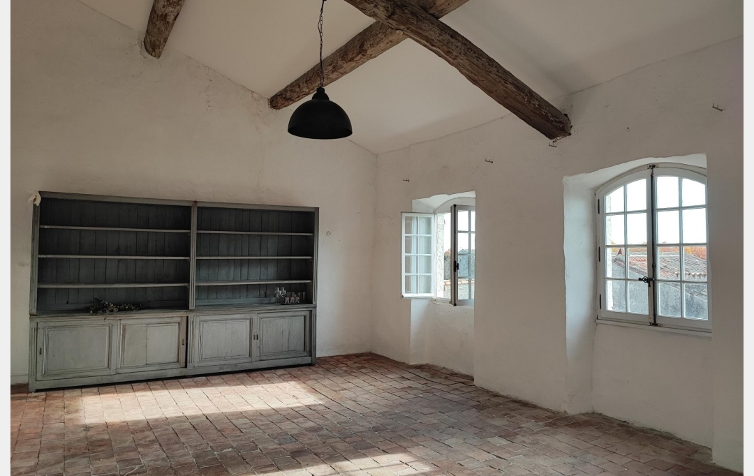 Annonces SUD NIMES : Domaines / Propriétés | NIMES (30000) | 438 m2 | 635 000 &euro; 