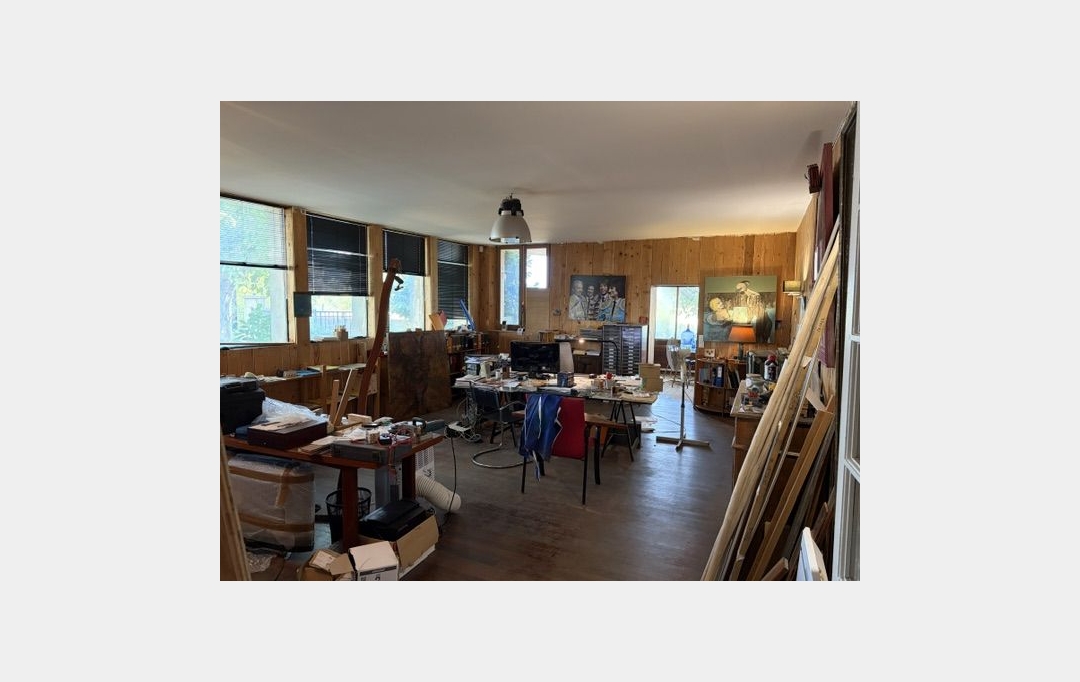 Annonces SUD NIMES : Local / Bureau | NIMES (30000) | 800 m2 | 2 500 &euro; 