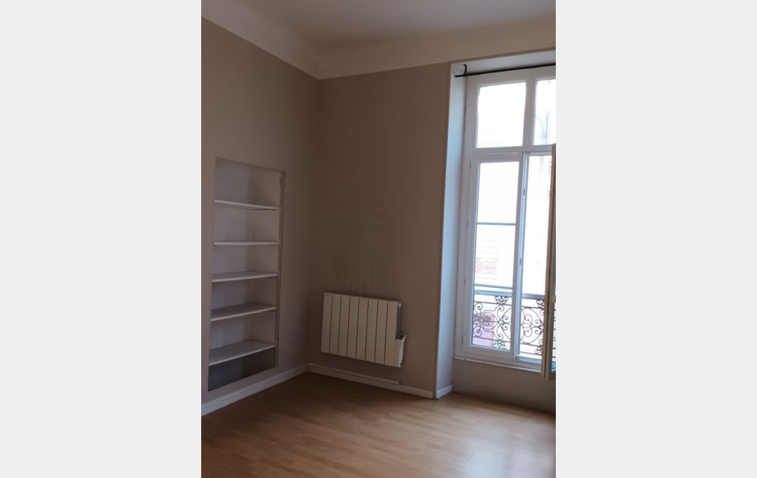 Annonces SUD NIMES : Appartement | NIMES (30900) | 44 m2 | 580 &euro; 