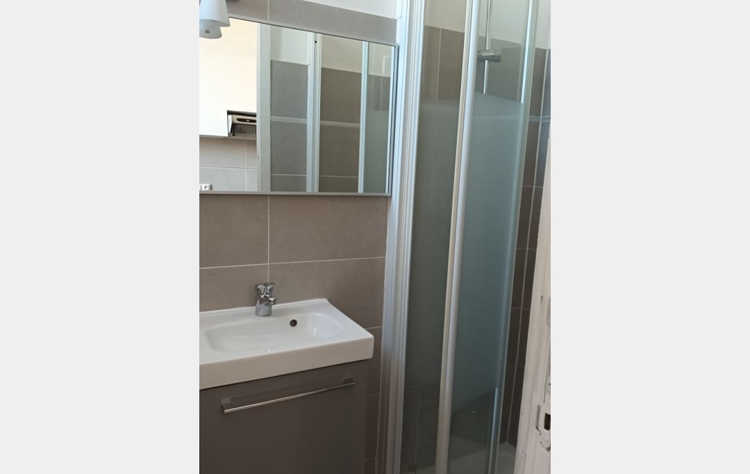 Annonces SUD NIMES : Appartement | NIMES (30900) | 44 m2 | 580 &euro; 