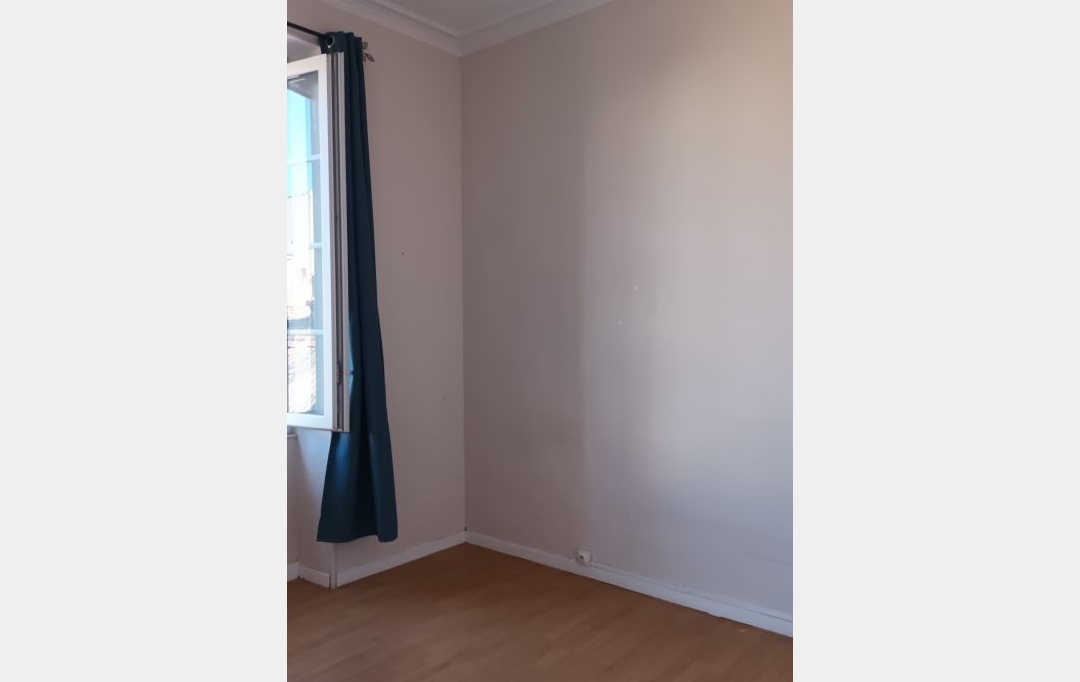 Annonces SUD NIMES : Appartement | NIMES (30900) | 44 m2 | 580 &euro; 