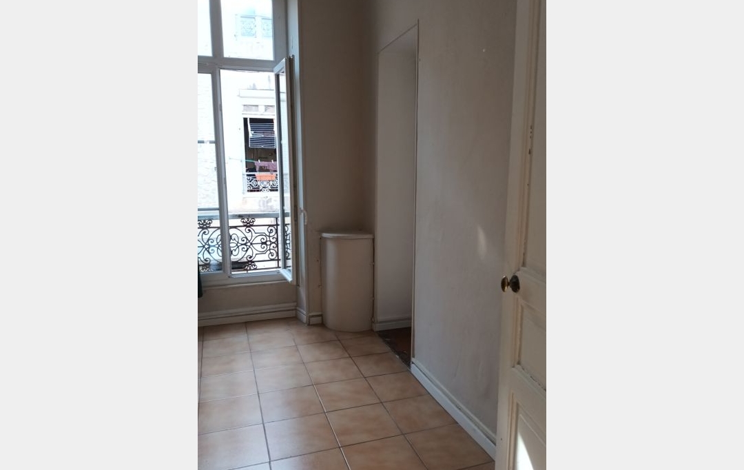 Annonces SUD NIMES : Appartement | NIMES (30900) | 44 m2 | 580 &euro; 