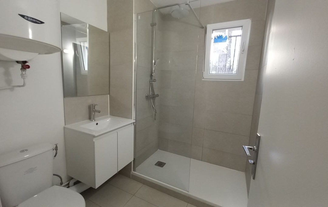 Annonces SUD NIMES : Appartement | NIMES (30000) | 32 m2 | 540 &euro; 