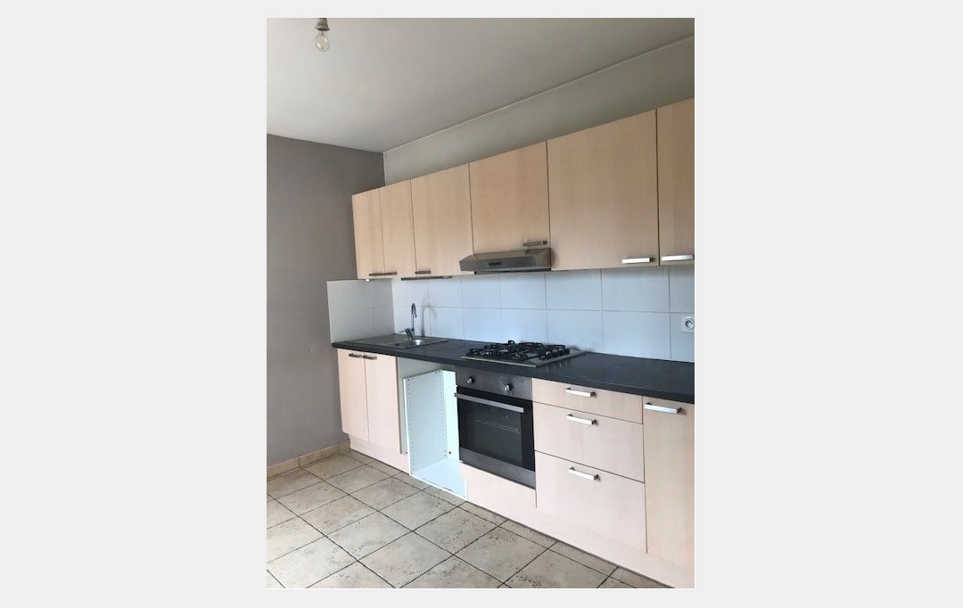 Annonces SUD NIMES : Maison / Villa | NIMES (30900) | 73 m2 | 1 019 &euro; 