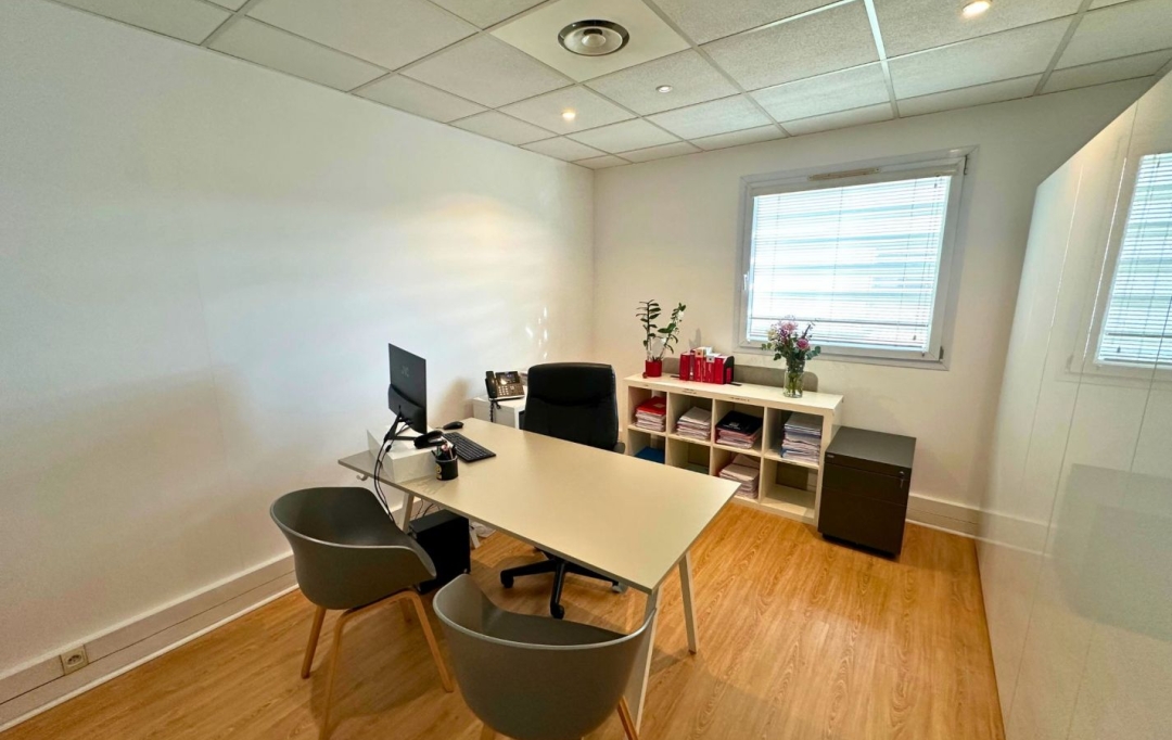 ND CONSEILS : Local / Bureau | NIMES (30000) | 128 m2 | 273 000 € 