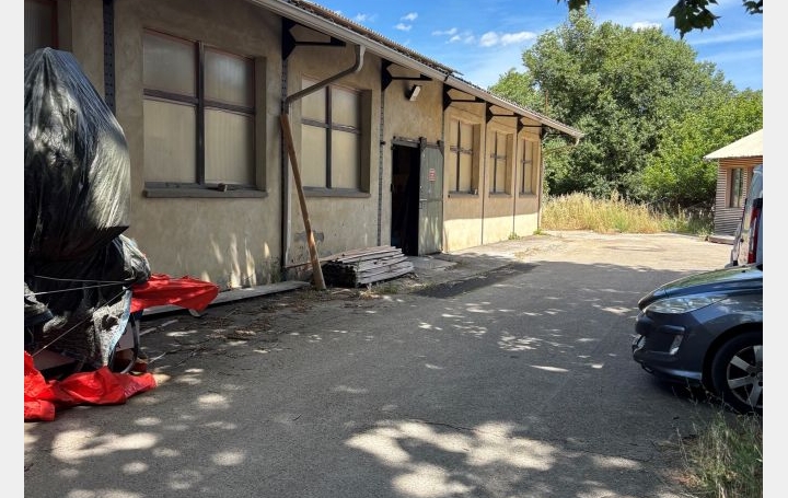  Annonces SUD NIMES Local / Bureau | NIMES (30000) | 140 m2 | 700 € 