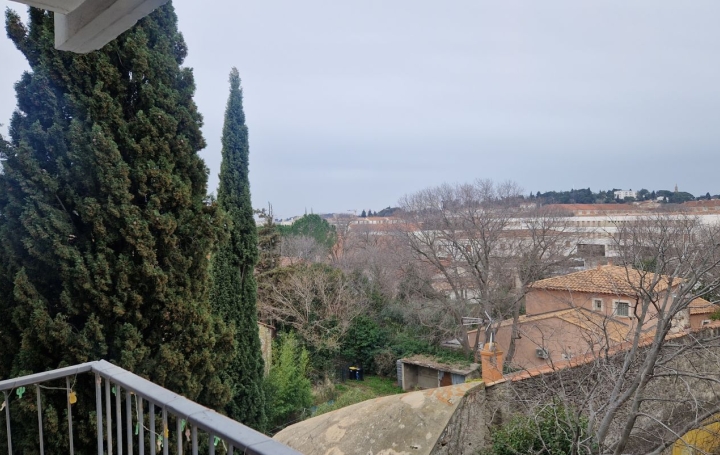 Appartement P3 NIMES 73 m2 139 000 € Appartement P3 NIMES 73 m2 139 000 €