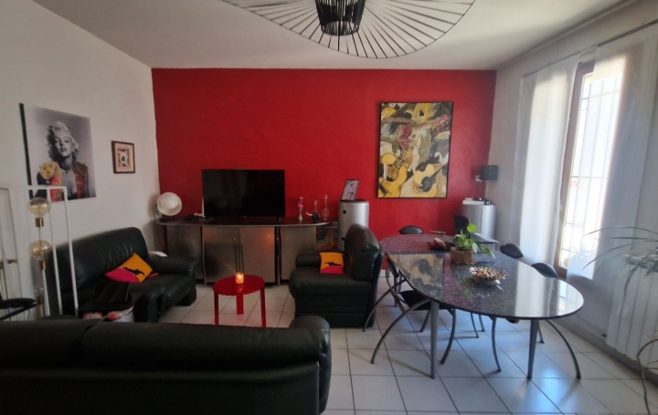 Maison de ville   NIMES  63 m2 149 000 € 